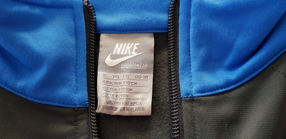 Nike trainingsjack licht blauw met grijs maat 158/170 - Afbeelding 6