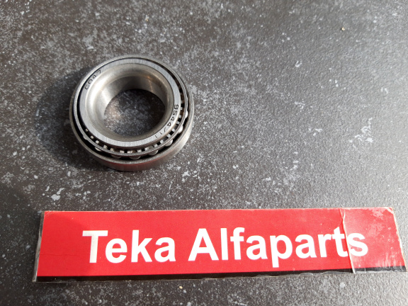 Alfa Romeo Alfetta Lager Binnen Breda Lorett C047 (60724054) NOS - nr. 1