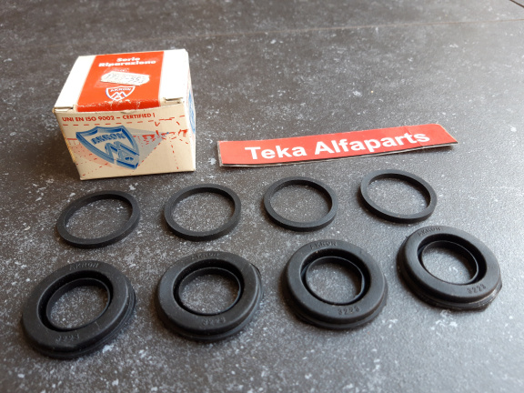 Alfa Romeo Giulia 1300 1600 TI Remklauw Rubbers Repair Kit Akron 9611 NOS - nr. 1