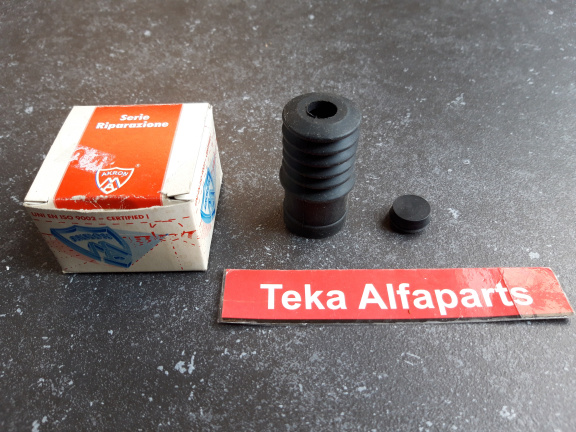 Alfa Romeo 1300 Super 2000 Koppeling Pomp Akron 9817 NOS - nr. 1