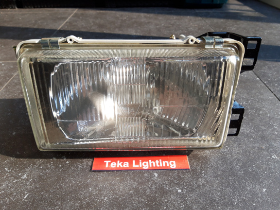 Toyota Corolla KE75 (82-83) Koplamp Denji DL-TY701 DL7010 Rechts NOS - nr. 1