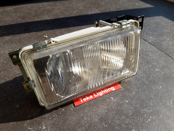 Toyota Corolla KE75 (82-83) Koplamp Denji DL-TY701 DL7010 Rechts NOS - Afbeelding 2