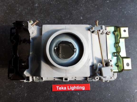 Toyota Corolla KE75 (82-83) Koplamp Denji DL-TY701 DL7010 Rechts NOS - Afbeelding 5