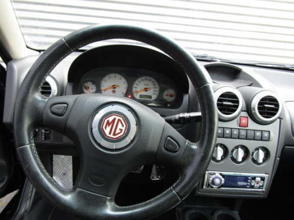 MG ZR - 1.4 105