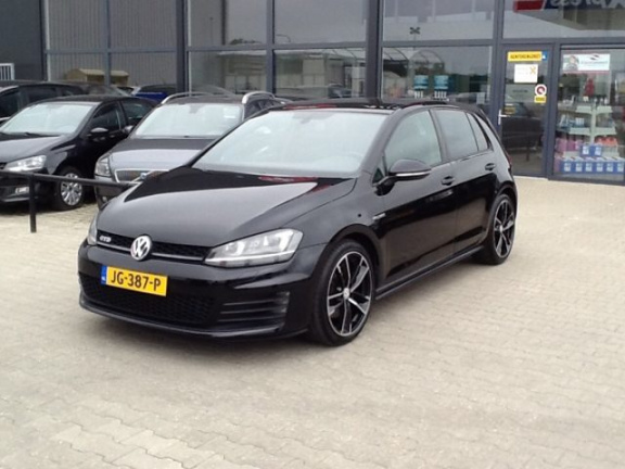 Volkswagen Golf - GTD, DSG met flippers, Navi, Panoramadak, 18inch - Afbeelding 2