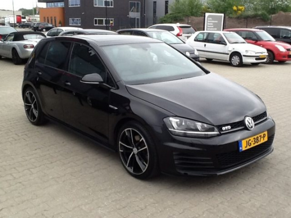 Volkswagen Golf - GTD, DSG met flippers, Navi, Panoramadak, 18inch - Afbeelding 6