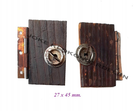 === 2 Deurtjes = Schwartszwalder = gebruikt === 39896 - nr. 1