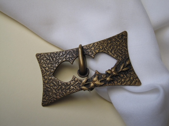 Broche gesp art nouveau 6.1x3.5 cm - nr. 1