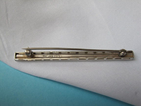 Zilveren broche antiek recht model met heldere en blauwe bergkristal steentjes 6.1x0.4 cm - Afbeelding 2