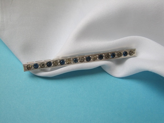 Zilveren broche antiek recht model met heldere en blauwe bergkristal steentjes 6.1x0.4 cm - Afbeelding 5