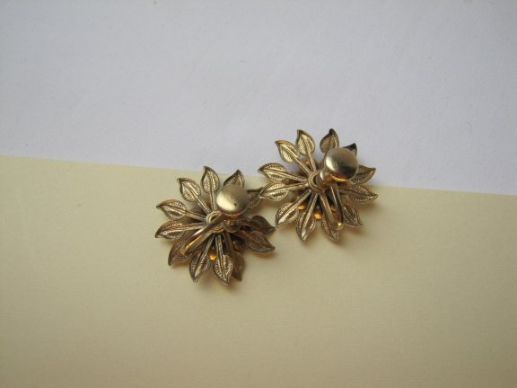 Broche oorbellen set goudkleurig bloem model met blauwe kristal rijnstenen 3.0 cm 2.3 cm - Afbeelding 3