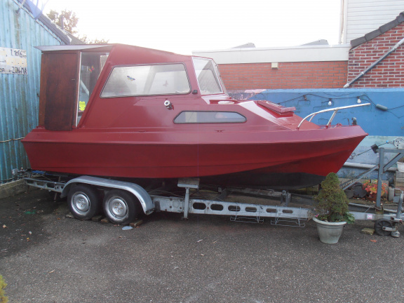 Kajuitboot + Slaapplek + Stuur + Opknapper, +++ CvL>BUDGET-BOTEN +++ - nr. 1