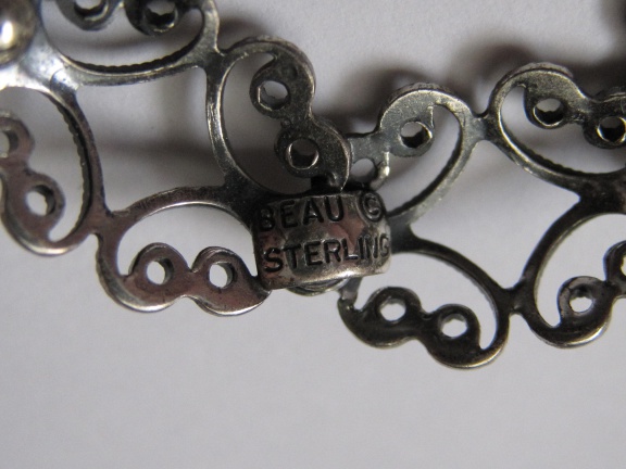 Zilveren broche ragfijn bewerkt Beau Sterling 3.7 cm. - Afbeelding 2