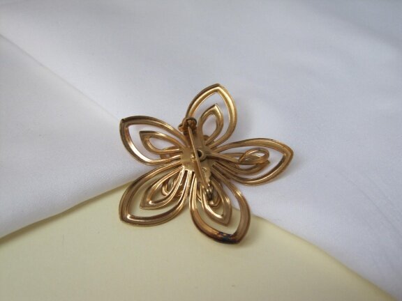 Broche kettinghanger Coro goudkleurig bloemmodel met blauw kristal rijnsteen 5.4 cm - Afbeelding 4