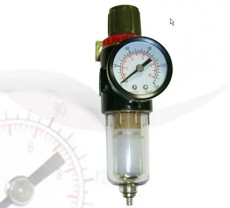 Waterafscheider tot 12 bar met manometer 1/4 aansluiting