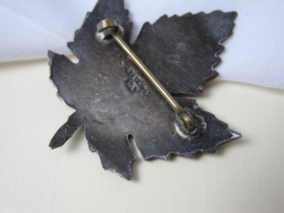 Zilveren broche antieke maple leaf esdoorn blad herfstkleuren emaille 4.1x3.5 cm - Afbeelding 7