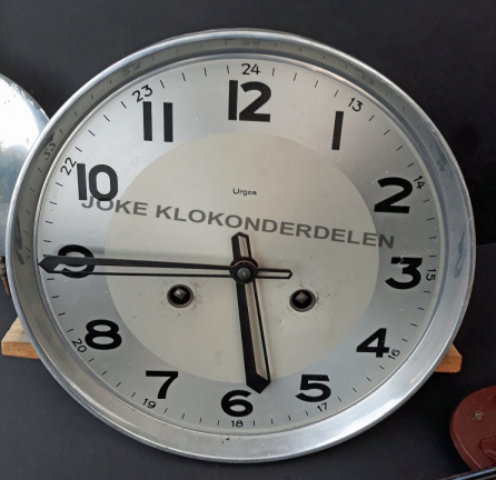 === Regulateur uurwerk = Urgos = gebruikt === 40347 - Afbeelding 2
