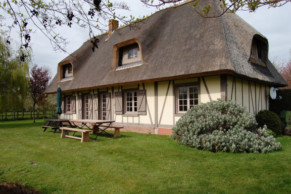 NORMANDIE, DOMEIN aan ZEE, 10 pers, alle comfort, https://villajeannot.wordpress.com € 60,00 - nr. 1