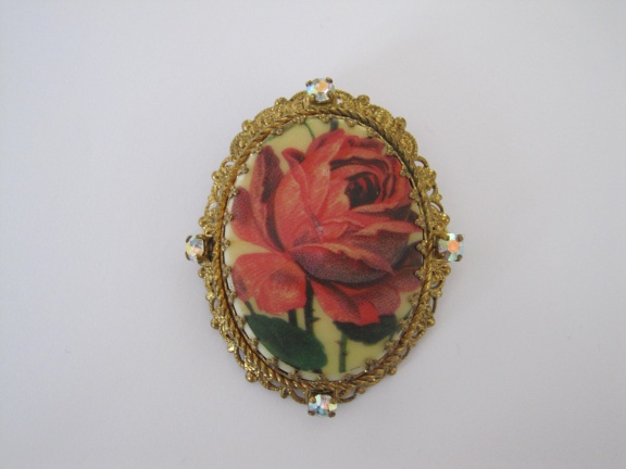 Broche antieke camee roos afbeelding /Germany 5.2x4.1 cm. - nr. 1