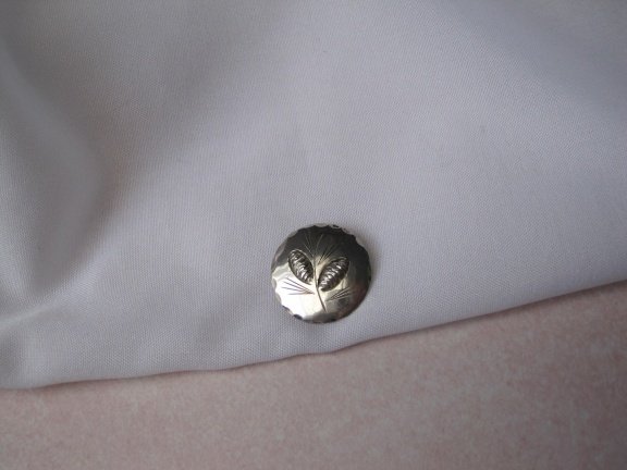 Zilveren broche antiek denneappels 1.8 cm Stuart Nye - nr. 1