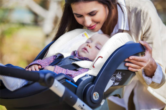 BeSafe iZi Go Modular Autostoel groep 0 - Argento