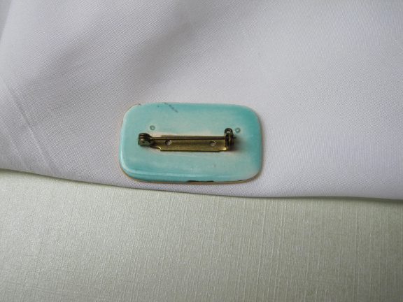 Broche porselein turquoise met vergulde rand en griekse tekens 4.0x2.4 cm - Afbeelding 3