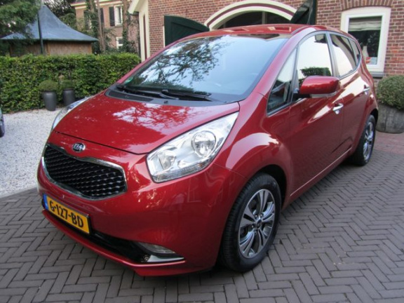 Kia Venga - 1.6 CVVT Automaat Clima, Navigatie, LM-velgen, Parkeersens - nr. 1