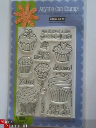 OP=OP Hero arts clear stempel cupcakes