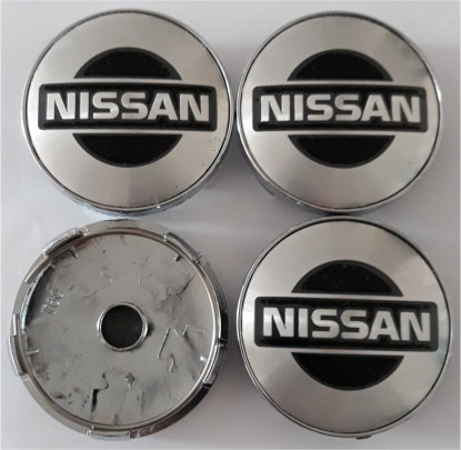 Nissan Naafdoppen "Zilver" 60mm - nr. 1