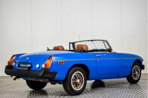 MG B type - MGB Roadster