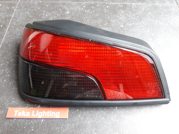 Peugeot 306 (93-97) Achterlicht Glas Valeo 085100 Links NOS - nr. 1