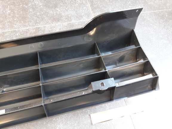 Ford Taunus TC2 TC3 (76-82) Grill Frontgrill Kühlergrill NOS - Afbeelding 6