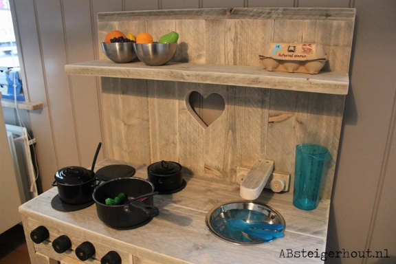 Steigerhouten keukentje. Moet je zien! - Afbeelding 3