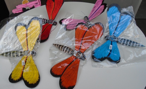 WINDGONG LIBELLE GROOT 1 MTR DIVERSE KLEUREN NIEUW