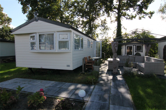 Zo goed als nieuw chalet te koop in Noord-Holland R#52R