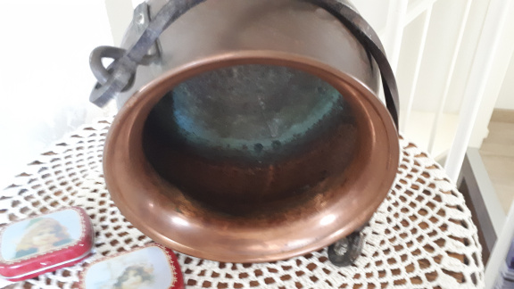 Koperen pot bloempot met hengsel op 3 pootjes - Afbeelding 3