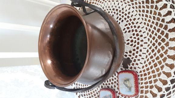 Koperen pot bloempot met hengsel op 3 pootjes - Afbeelding 4