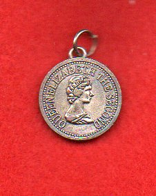 Z033 Medaille Queen Elizabeth the Second / achterop Engel - nr. 1