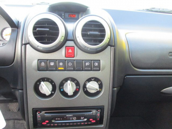 MG ZR - 117NAP Hele nette sportieve auto - Afbeelding 6