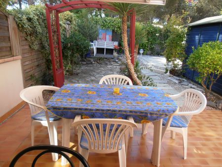 appartement met grote tuin in cap d'agde - Afbeelding 3