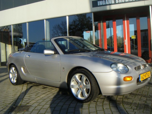 MG F - F 1.8i VVC In super mooie staat - Afbeelding 2