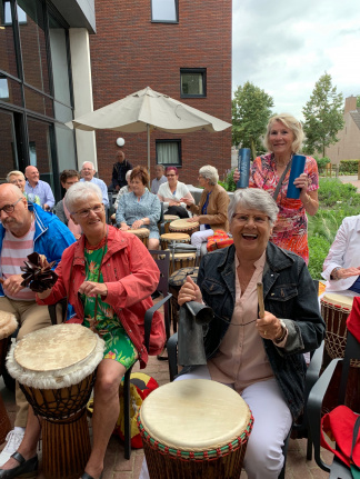 Leuke en swingende workshops Djembe - Afbeelding 6