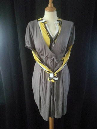 ZOI Tricot jurk grijs - Afbeelding 4