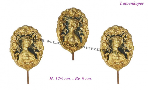 === 3 Schildjes Friese staartklok = ± 1830 === 41212
