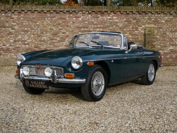 MG B type - Roadster rebuilt engine - nr. 1