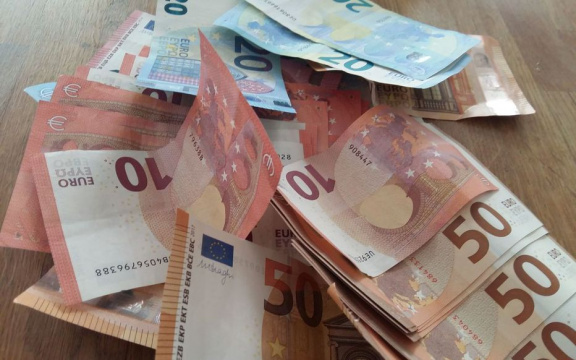Wij zorgen voor een zeer efficiënte zakelijke kansen voor iedereen..'' - nr. 1