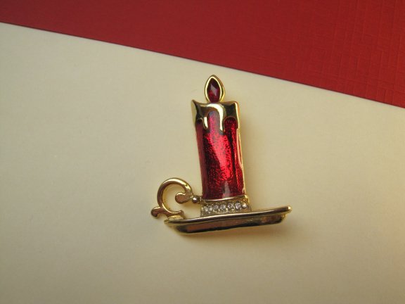 Broche kerstkaars kandelaar goudkleurig met rood emaille 3.9x3.5 cm - Afbeelding 7