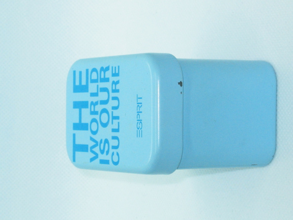 The World Is Our Culture - Esprit - Ijzeren doosje - nr. 1