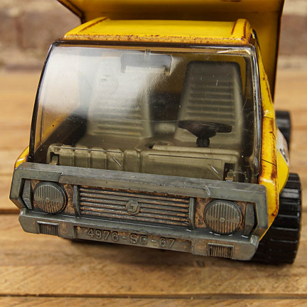Blikmetalen kiepwagen 2019293 - Afbeelding 2