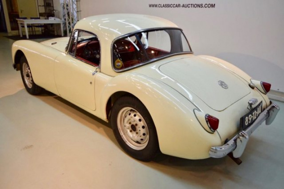 MG A type - A - Afbeelding 4